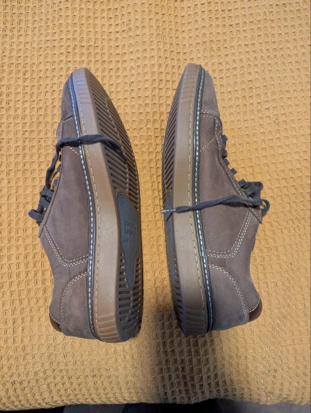 Johnston & Murphy Men's Dark Brown Suede Lace-Up Sneakers, 9